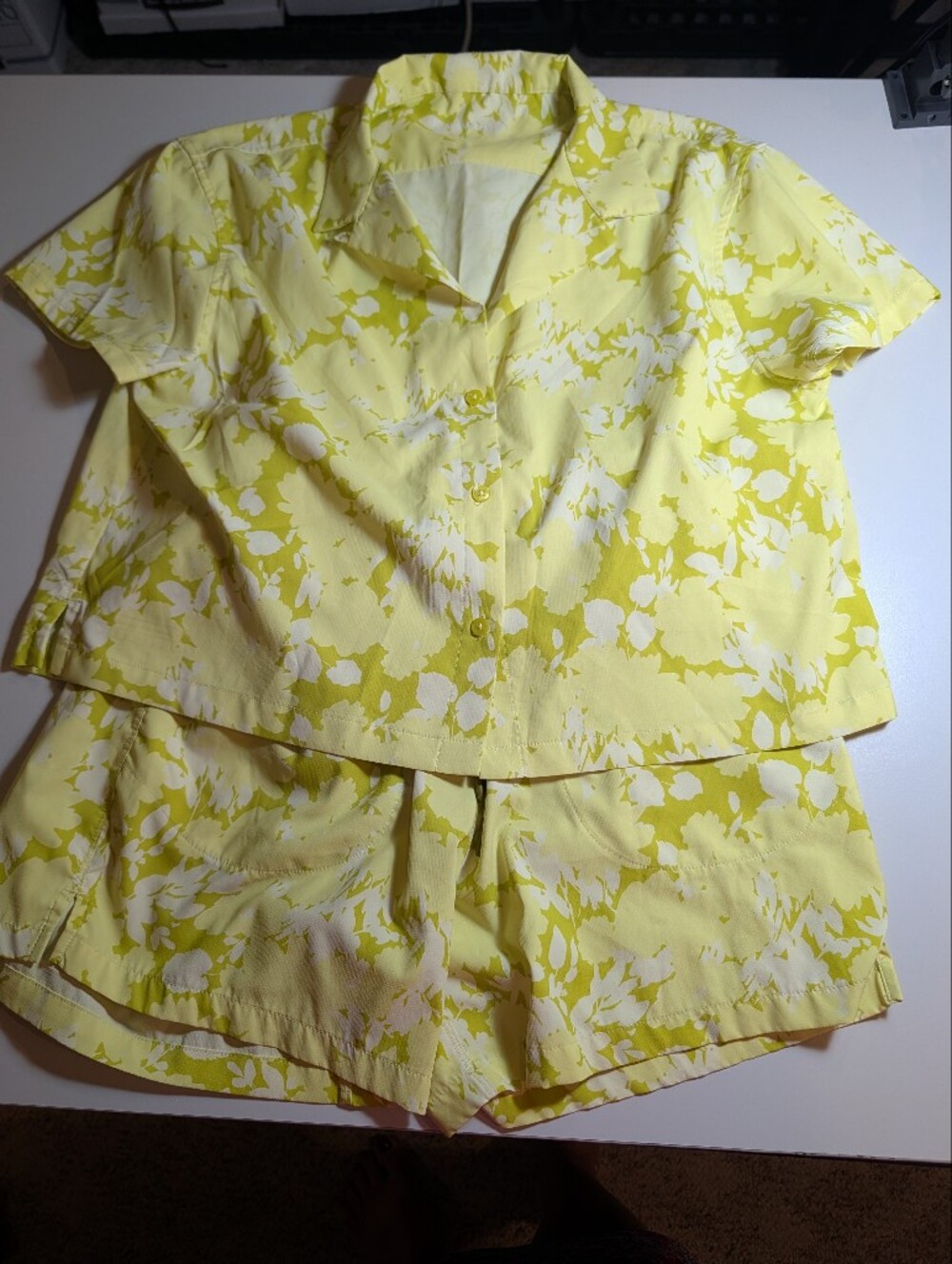 Outdoor Voices Woman's Small Yellow Floral Short Set Top & Shorts